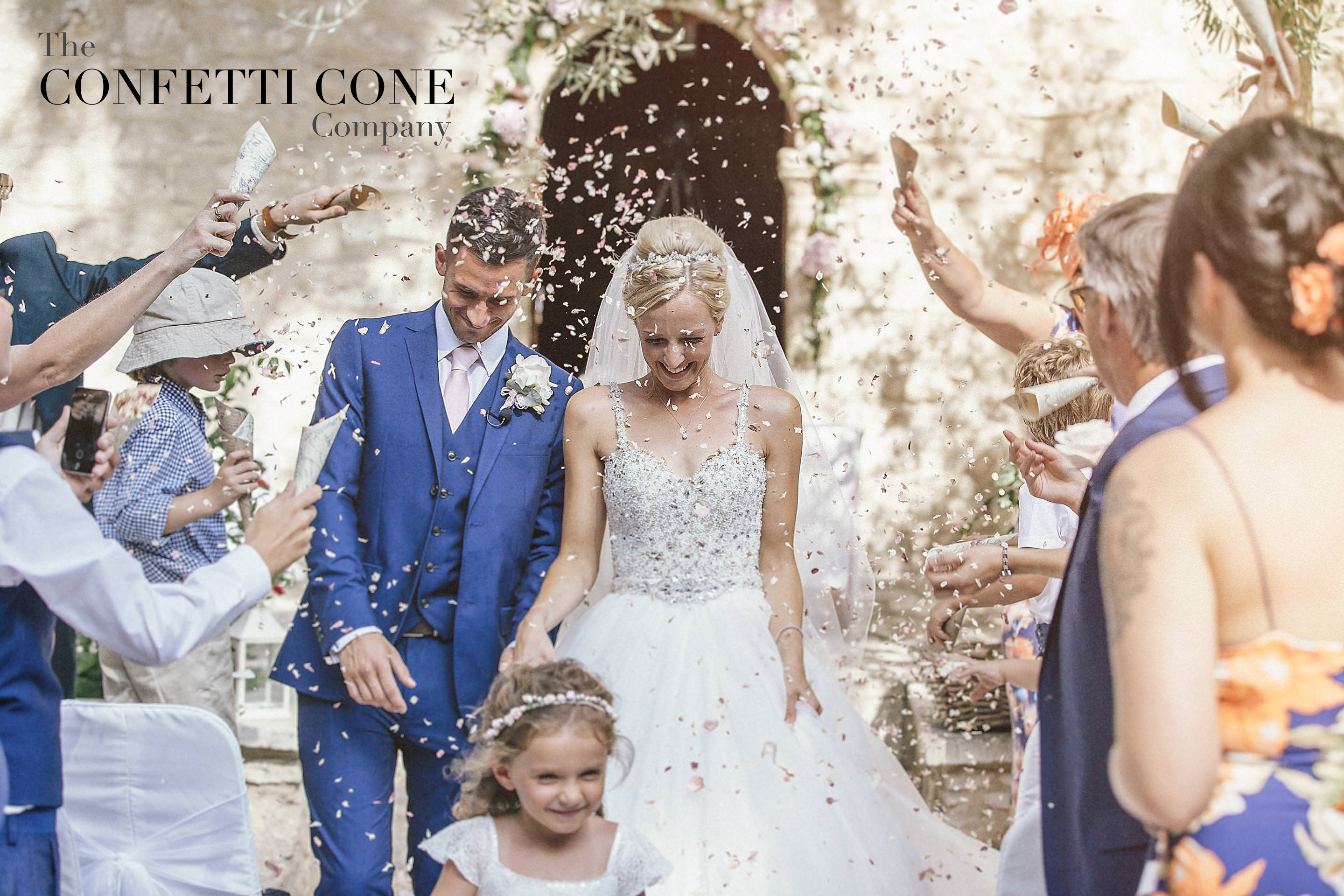 The Confetti Cone Company Biodegradable natural Wedding Confetti